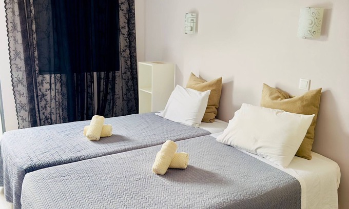 Santa Maria Maior Cama Y Desayuno | Alojamento Central 1