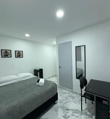 Surquillo Apartamento | alojamiento independiente baño privado