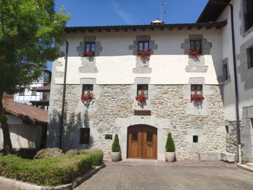 Lekunberri Apartamento | Alojamiento Rural URGAIN I y II