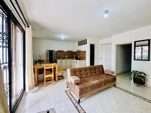 Cali Apartamento | Alojamientos en Cali cerca al terminal y la base aérea