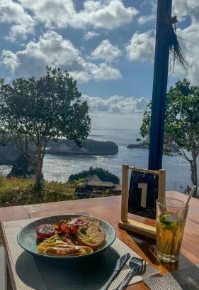 Penida Island Cabina | Aloka Penida