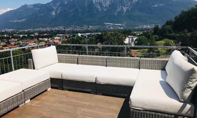 Buchs Casa | Alpen Panorama view Luxury House with green Garden