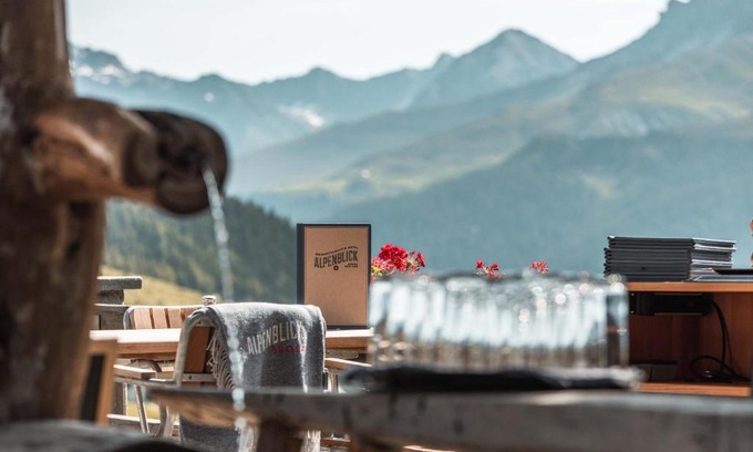 Arosa Hotel | Alpenblick Bergrestaurant & Hotel