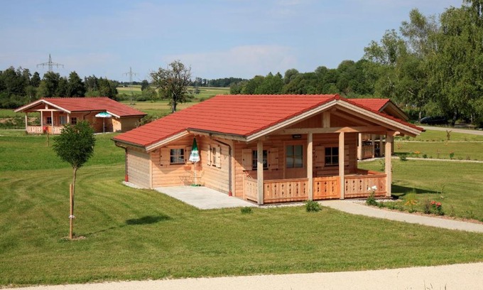 Seeon-Seebruck Casa | Alpenchalets Hotel Lambach