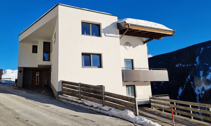 Kappl Apartamento | Alpenliebe by Interhome