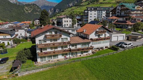 Nauders Casa | Alpenpension Regina
