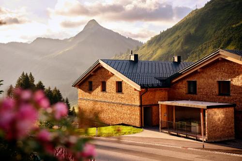 Damuels Apartamento | Alpenstolz Damüls Haus 3 - Stilvoll urlauben in den Bergen