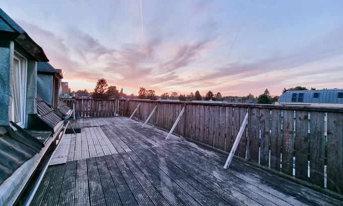 Bockum Apartamento | Alpha Apartments: XXL Dachstudio, 8 Bett, Terrasse
