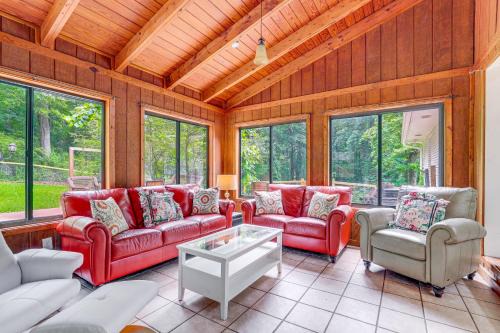 Alpharetta Casa | Alpharetta Home with Patio and Yard about 3 Mi to Downtown
