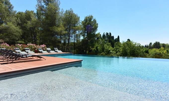Plan-d'Orgon Villa | Alpilles Luberon, aire acondicionado, piscina climatizada 9 habitaciones 7 baños