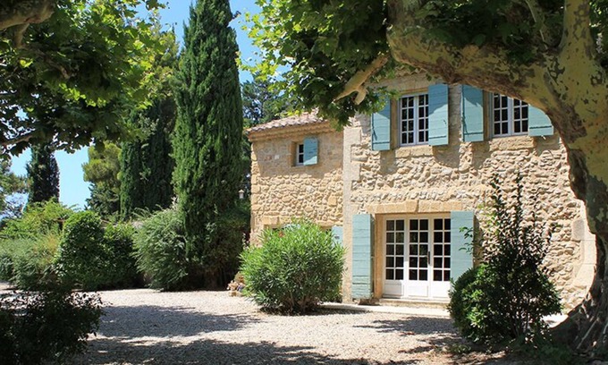 Eyguieres Otro | Alpilles, mas provençal, magnificent park of 1,5ha, private swimming pool, secure