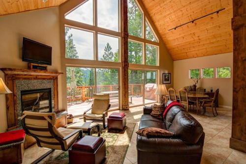 Yosemite West Casa | Alpine Aerie