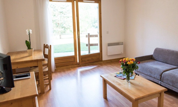 Giez Apartamento | Apartamento en Giez con Vistas a Montañas