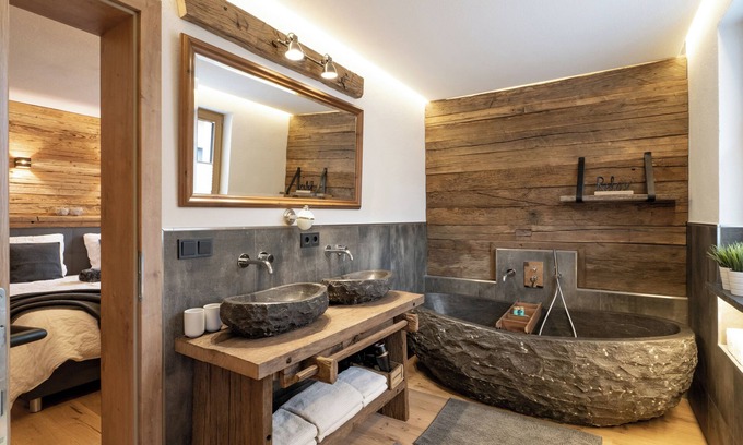 Moosen Apartamento | Alpine Lodge SKI IN- SKI OUT Luxurious vacation apartment with 4 bedrooms
