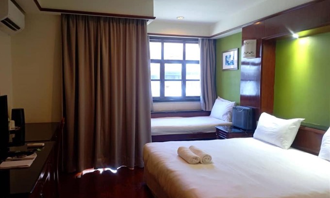 Taman Tanjung Casa | Alpine LXPD Water Chalet