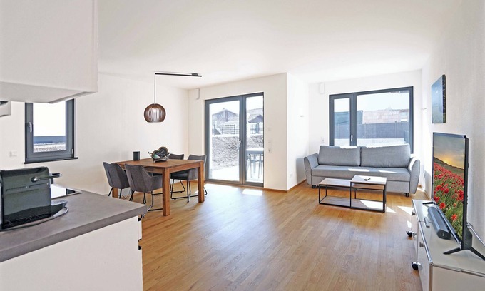 Kreuzegg Apartamento | Apartment with garden and terrace