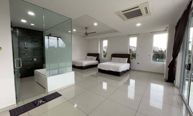 Taman Kiara Casa | Alpine PD Taman Kiara 2 Homestay