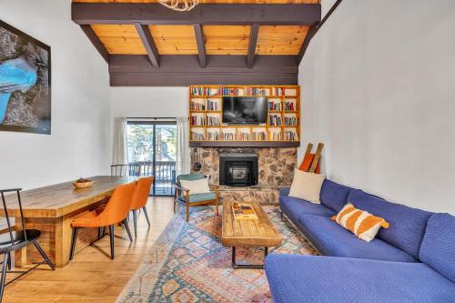 Incline Village Apartamento | Alpine Retreat in the Heart of Incline Village condo