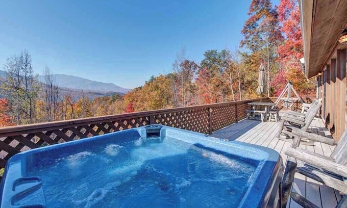 Gatlinburg - Pigeon Forge Cabina | Alpine Windsong