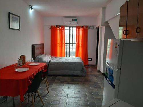 Morón Apartamento | Alquiler Temporario Azcuénaga
