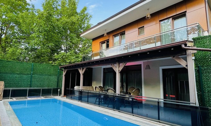 Sapanca Villa | Alriyan Villas