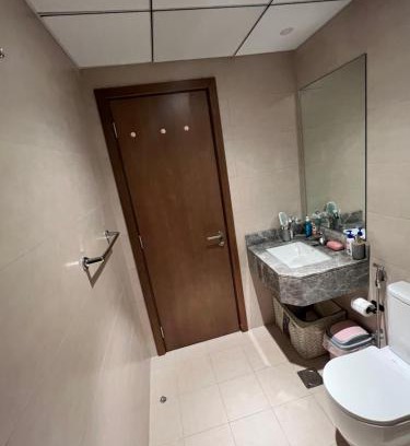 Al Khan Apartamento | Altaawun