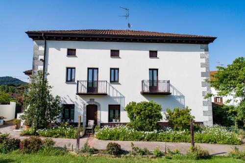 Busturia Apartamento | Altamira, SEA & MOUNTAIN