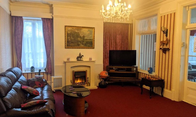 Sandown Hotel | Altavia Hotel