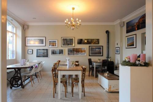 Weiss Hotel | Alte Schreinerei Boutique Hotel