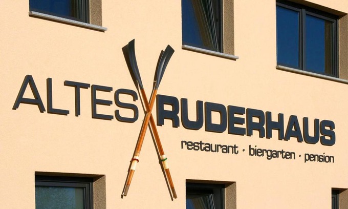 Worms Casa | Altes Ruderhaus