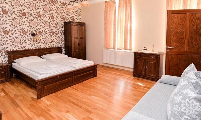 Nemetker Casa | Althaus Vendégház
