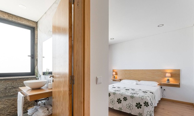 Mangualde Apartamento | ALTIDO Beautiful unit w/ Gym & Communal pool
