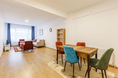 Kadikoy Apartamento | Altiyol Boga, Center of Kadıköy