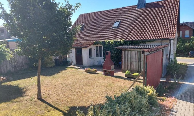 Dahre Cama Y Desayuno | Altmark - Haus am Hang mit Garten