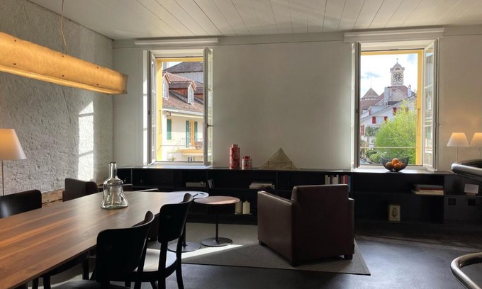 Murten Apartamento | Altstadthaus - neu renoviert, barrierefrei