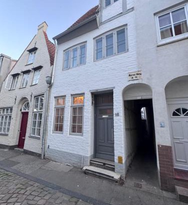 Luebeck Old Town Casa | Altstadthaus No 18