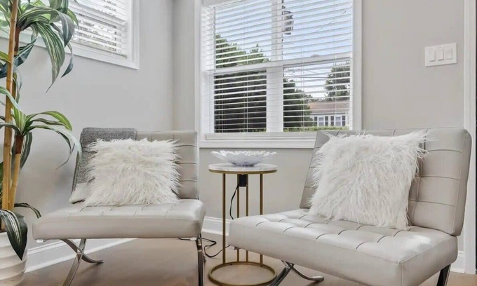 Groveton Casa | ALX Getaway Near Old Town & METRO Rail Station