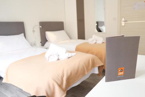 Tower Road Casa | AM Hostel
