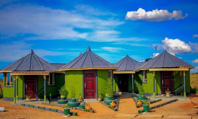 Amboseli Casa | Amanya Hut 3-Bedroom House Amboseli