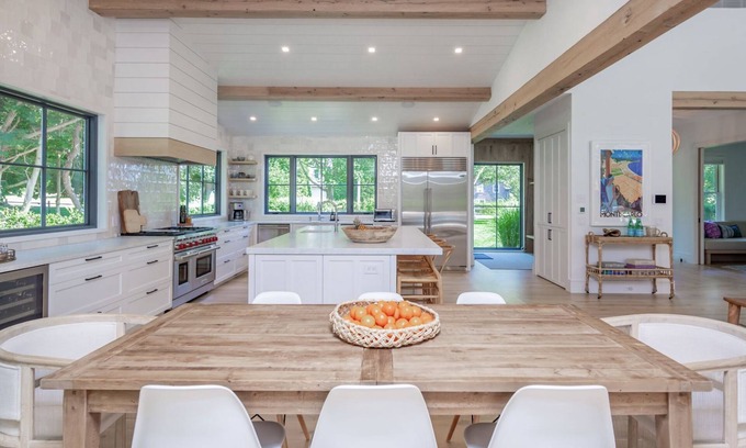 Amagansett North Casa | Amagansset Oasis-walking distance to beach, bay and town.