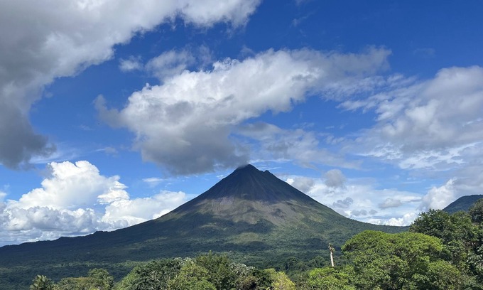 Chachagua Casa | Amalfi Forest House La Fortuna Hot Tub Wifi AC