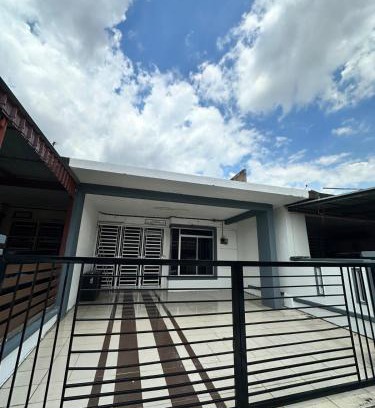 Bandar Sri Sendayan Casa | Aman Homestay Sendayan