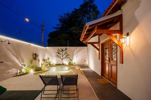 Bonito Casa | Amarelo Casa em Bonito