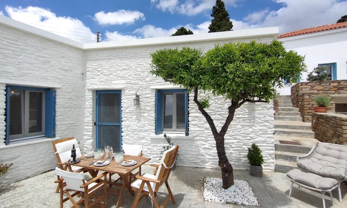 Menites Casa | Amarienitas Junior Suite