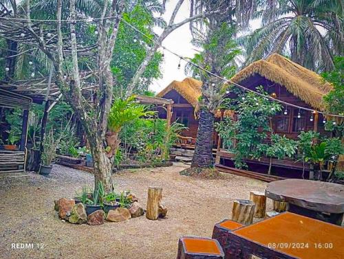 Huai Nam Khao Casa | Amarit Onsen Homestay