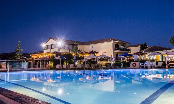 Kalamaki Hotel | Amaryllis Hotel