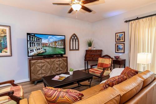 St. Augustine Casa | Amazing 1 BR w private balcony new floors and serene views 6205-1
