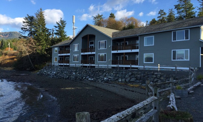 Sitka Condominio | Amazing 2 bedroom condo with beautiful ocean views out of every room!!!