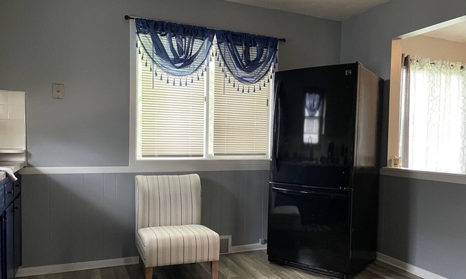 North Randall Casa | Amazing 3 bedroom home with game room!