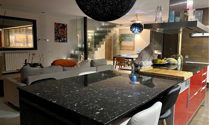 Castelldefels Casa | Amazing 400m2 house with pool and view